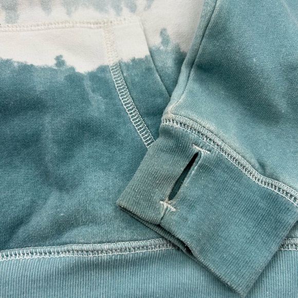 Abercrombie and Fitch Girls 13/14 Moose Graphic Tie-Dye Hoodie - Picture 4 of 5